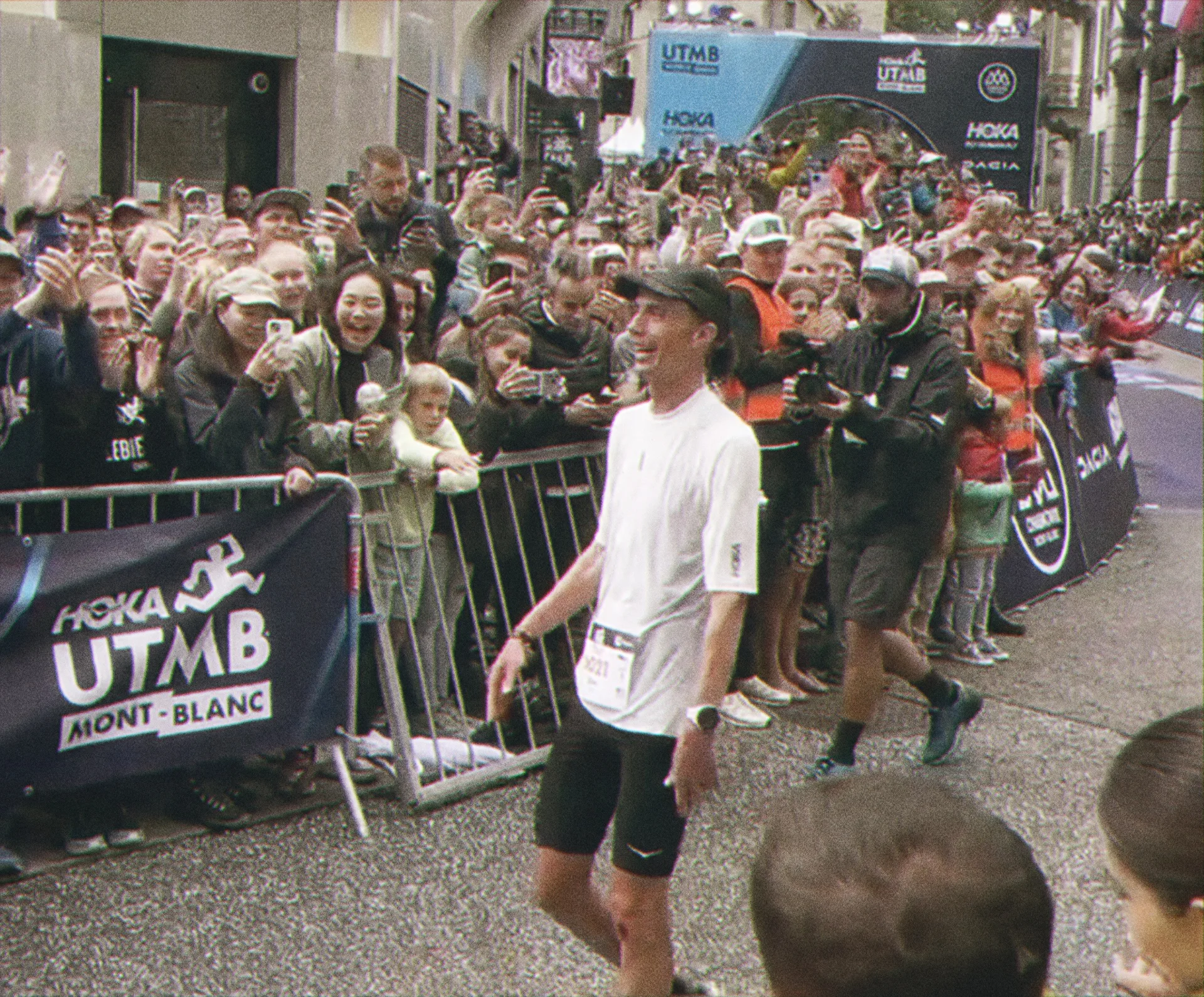 Jim Walmsley at UTMB - 2025 WMTRC team USA